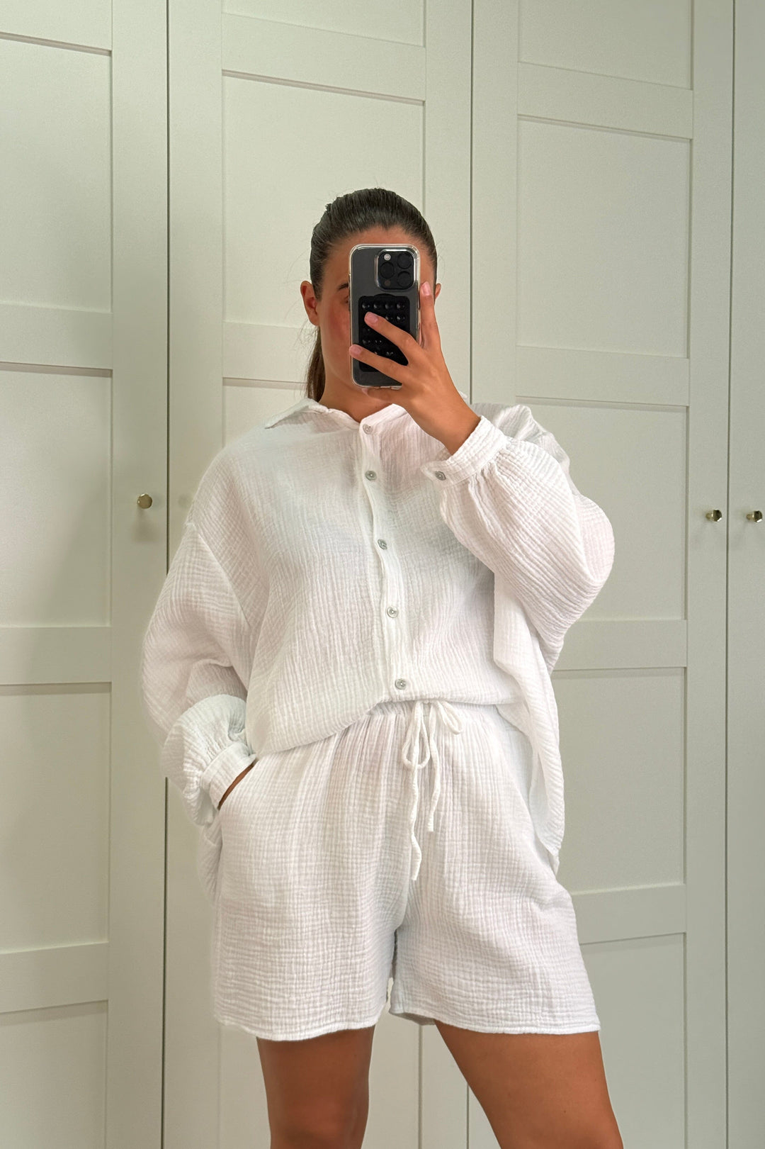 A-bee - Estelle- White Shorts 