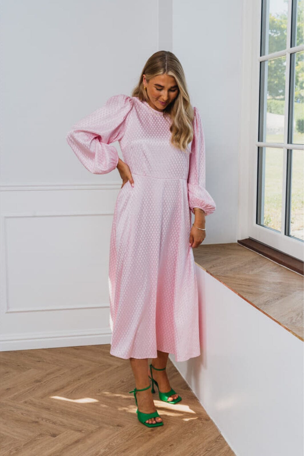 A-View - Enitta Dress - Rose Kjoler 
