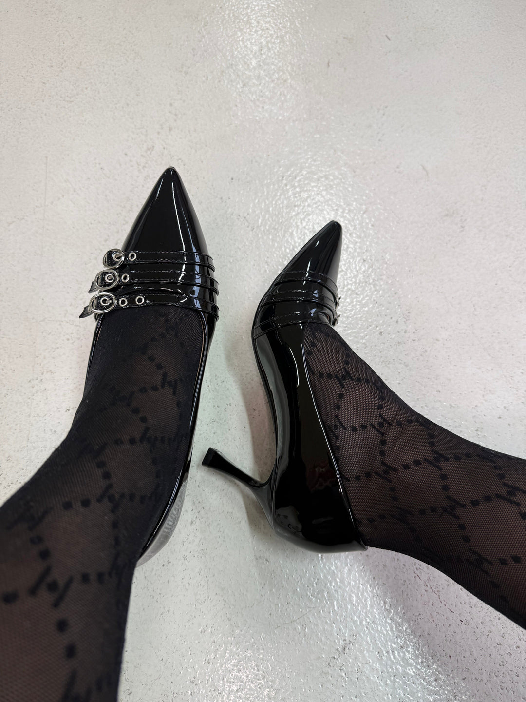 Bloom - Bellflowerstiletto - Black Stiletter 