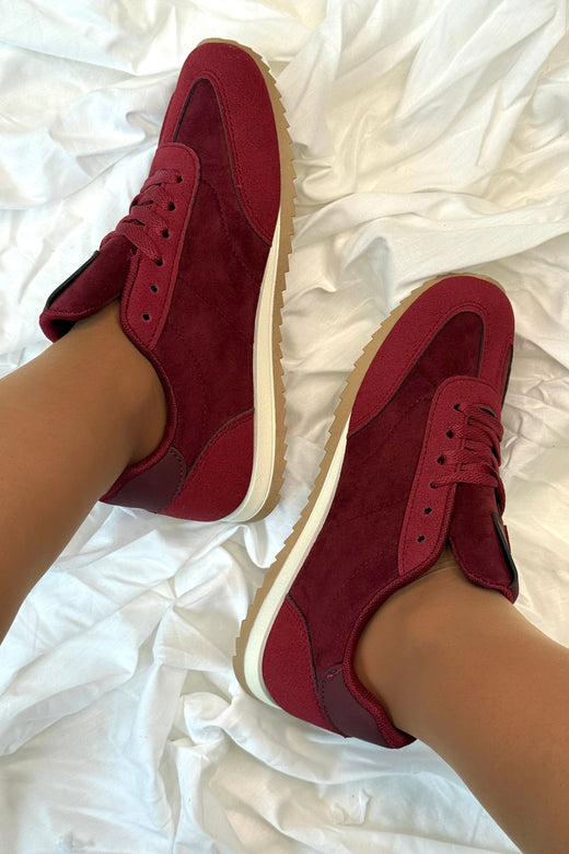 Bloom - Buttercup Sneakers - Burgundy Sneakers 