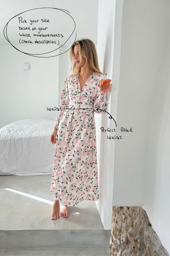 BYIC - Adelic Long Dress A2327 - Pink Hydrangea Print Kjoler 