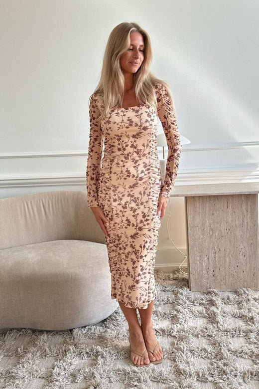 BYIC x Molly&My - Roseic Mesh Dress A23989 - Brown Flower Print Kjoler 