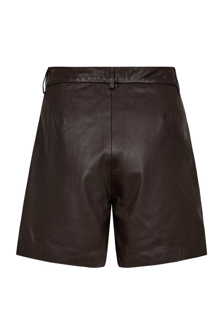 Co´Couture - Phoebecc Leather Pleat Shorts 31458 - 145 - Dark Brown