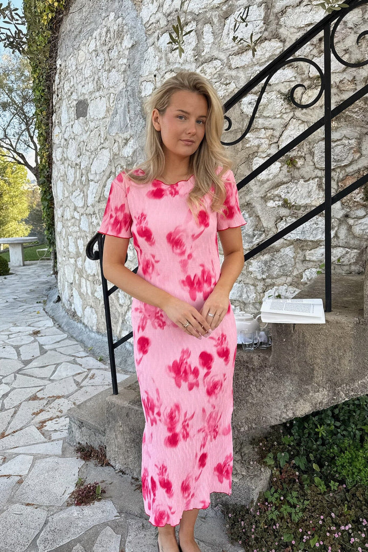 Forudbestilling - BYIC - Odaic Ss Dress A23834 - Abstract Pink Flower Print Kjoler 