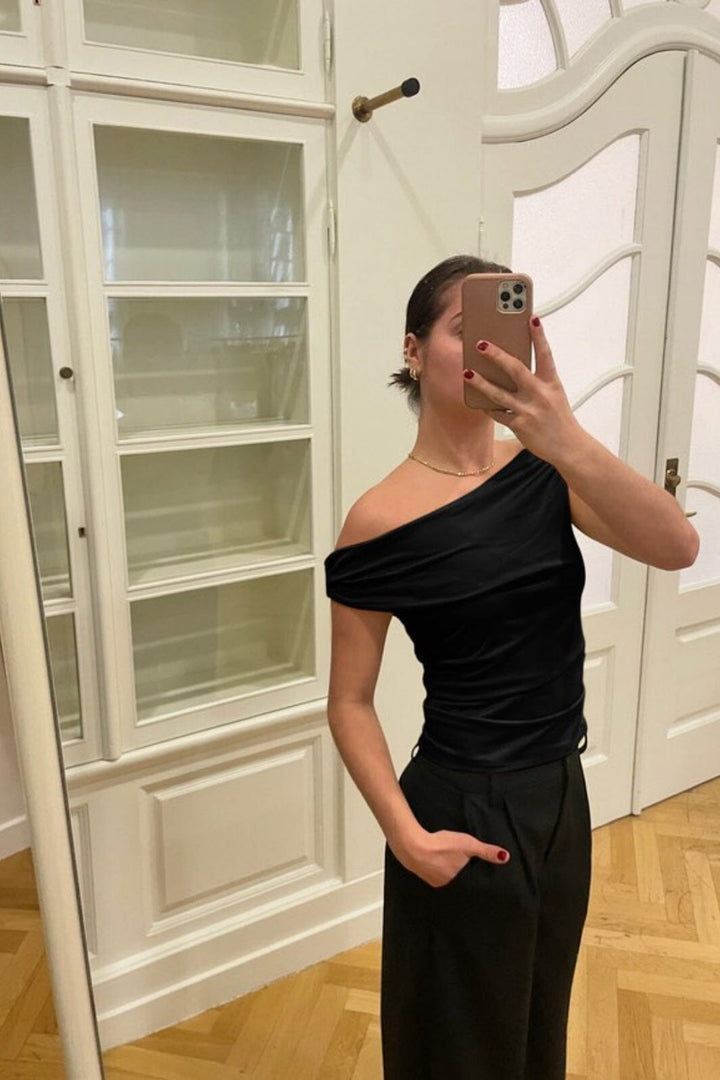 Forudbestilling - Modström - Himamd Off-Shoulder Top 57928 - 7090 - Black Toppe 