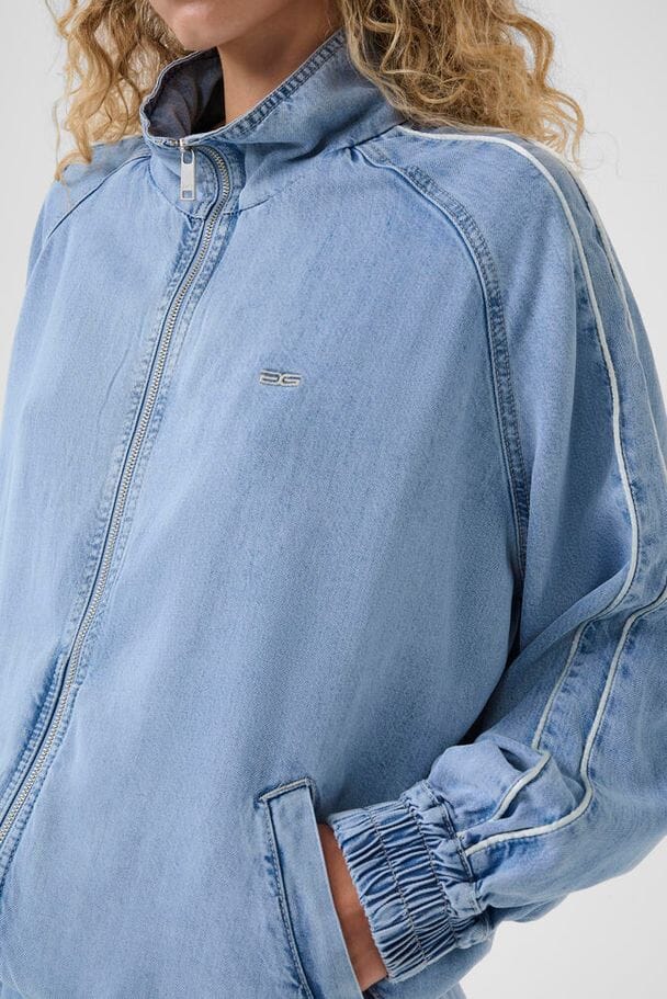 Gestuz - Gzsea Jacket 10911024 - 109183 - Mid Denim Blue Jakker 