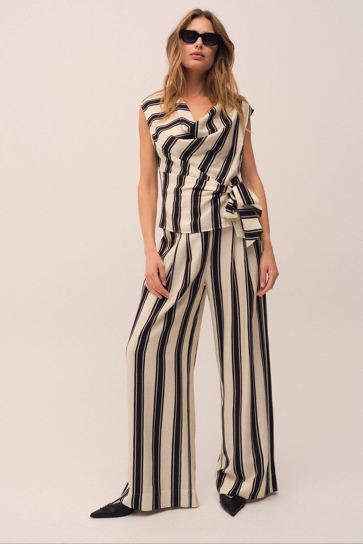 Gossia - Cloego Atalie Jo Pants G2928 - Sand Black Stripes Bukser 