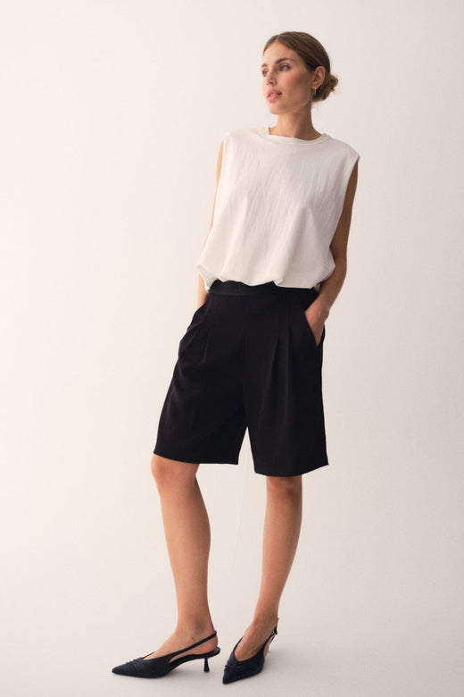 Gossia - Louisago Shorts G2444 - Black Shorts 