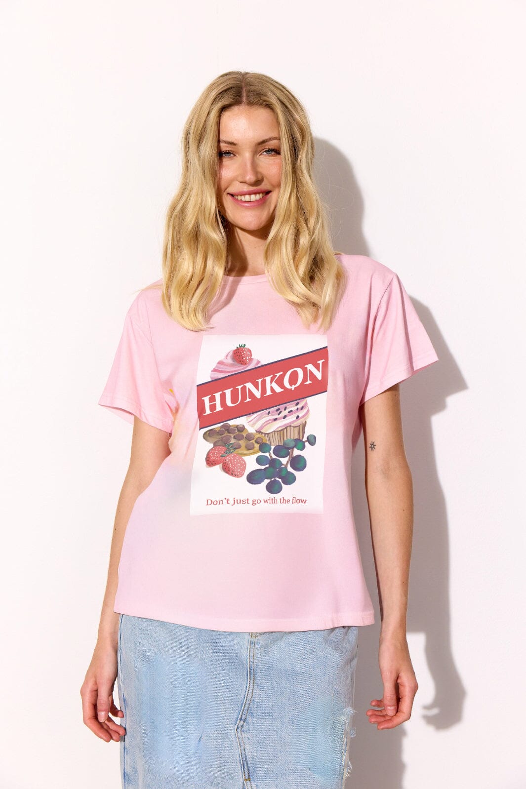 Hunkøn - Sweet Treat T-Shirt 26301 - Soft Pink T-shirts 