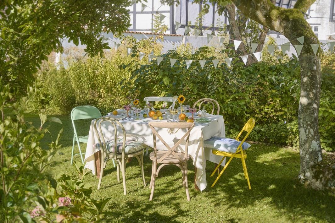 Ib Laursen - Dug Flora aflang m/skærmblomster, lavendler og margueritter butter cream - Bomuld, Polyester - 63045-82