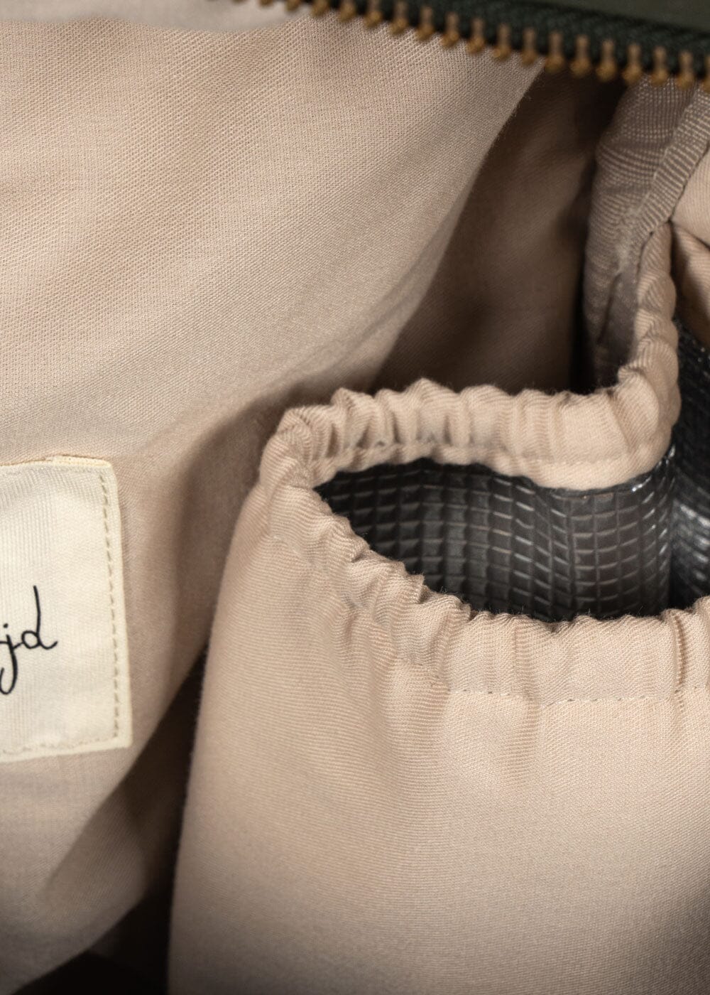 Konges Sløjd - All You Need Bag - Moss Grey Tasker 