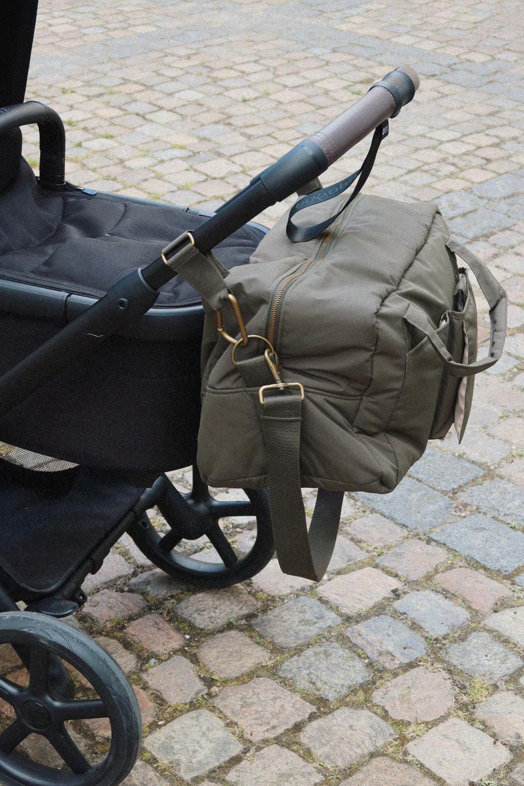 Konges Sløjd - All You Need Bag - Moss Grey Tasker 