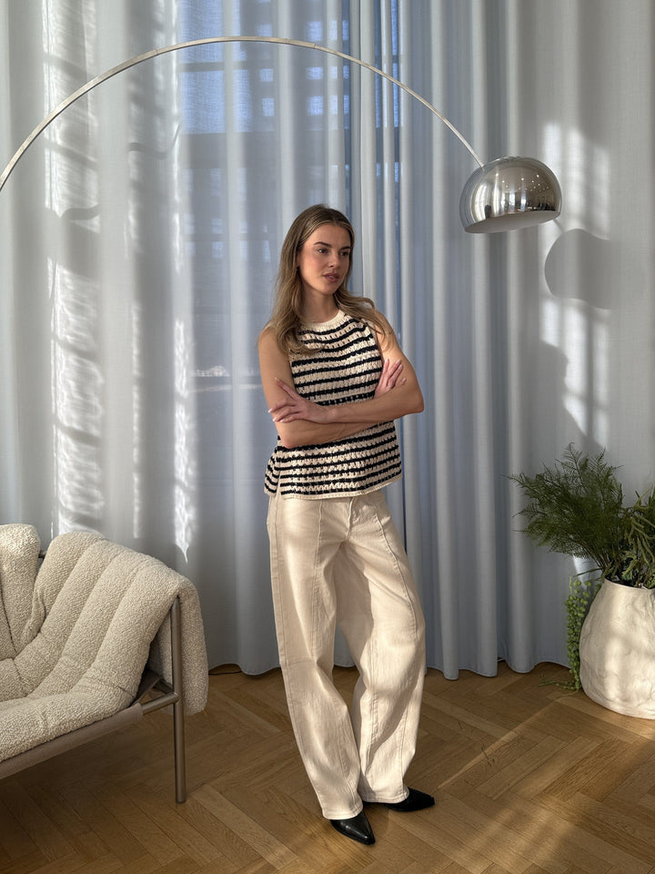 Modström - Vestermd Stripe Top 59055 - 11516 - Navy Summer Sand Strikbluser 