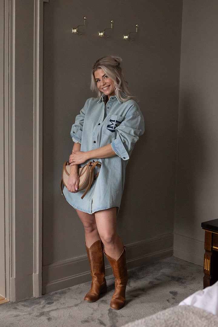 Molly & My X Melanie Due - Melanie D Denim Jacket 167365 - 948 - Faded Denim Kjoler 