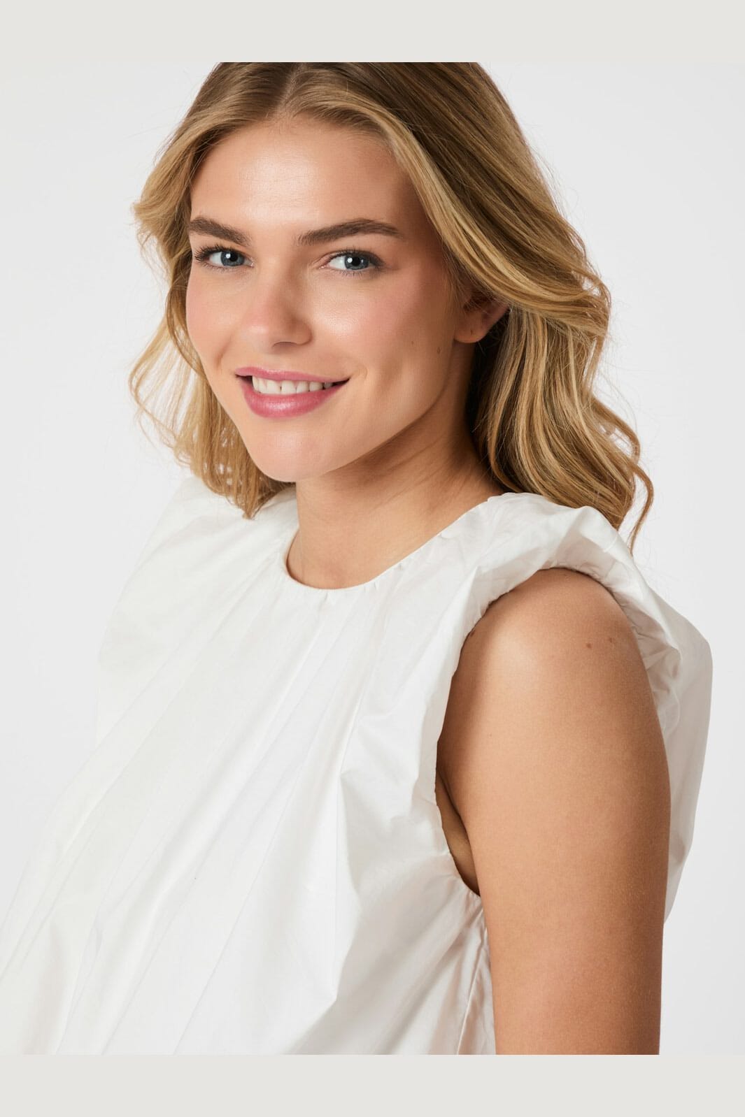 Neo Noir - Ivania Poplin Top 165507 - 120 - White