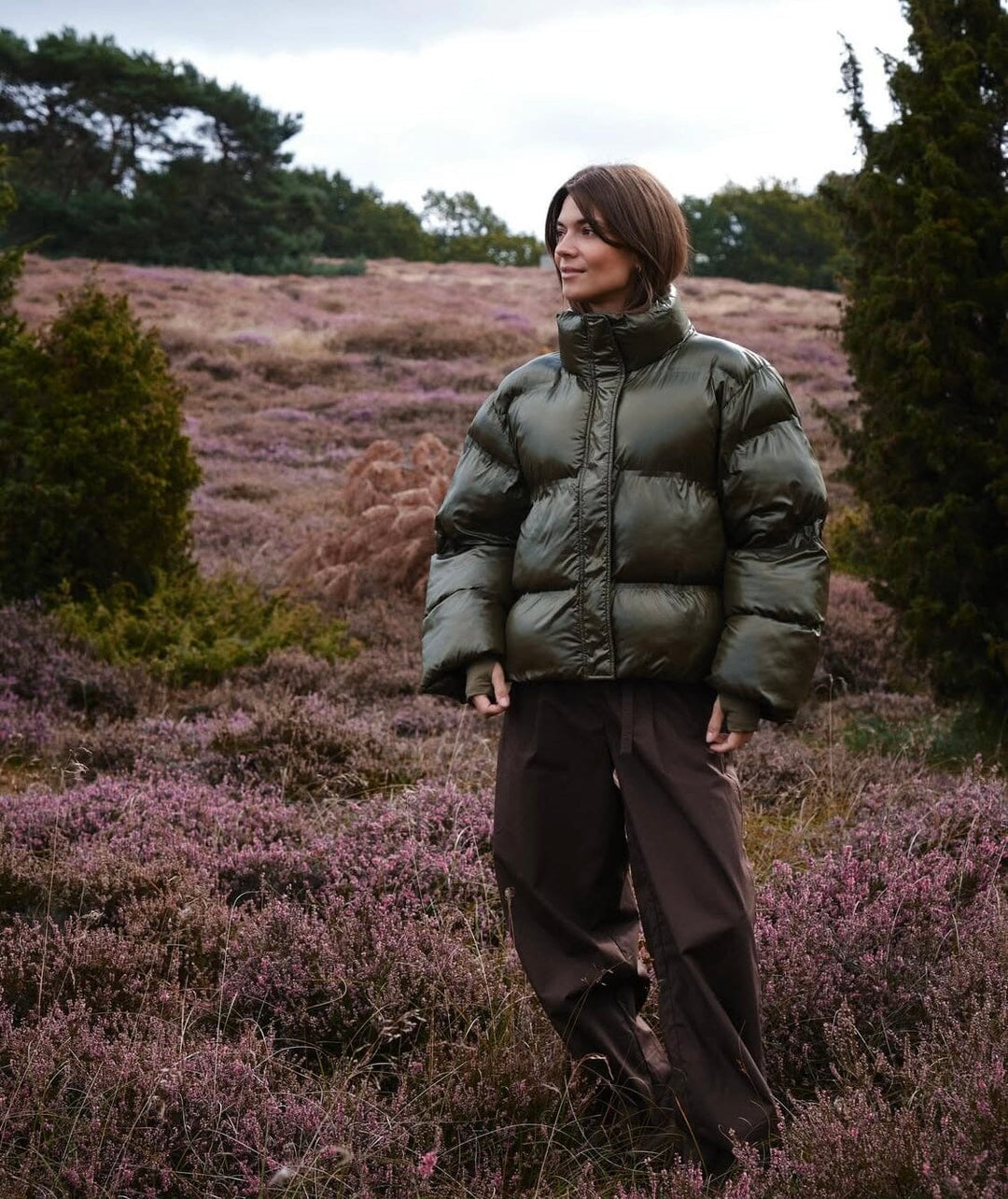 Neo Noir - Rhea Shiny Puffer Jacket 165094 - 605 - Olive Jakker 
