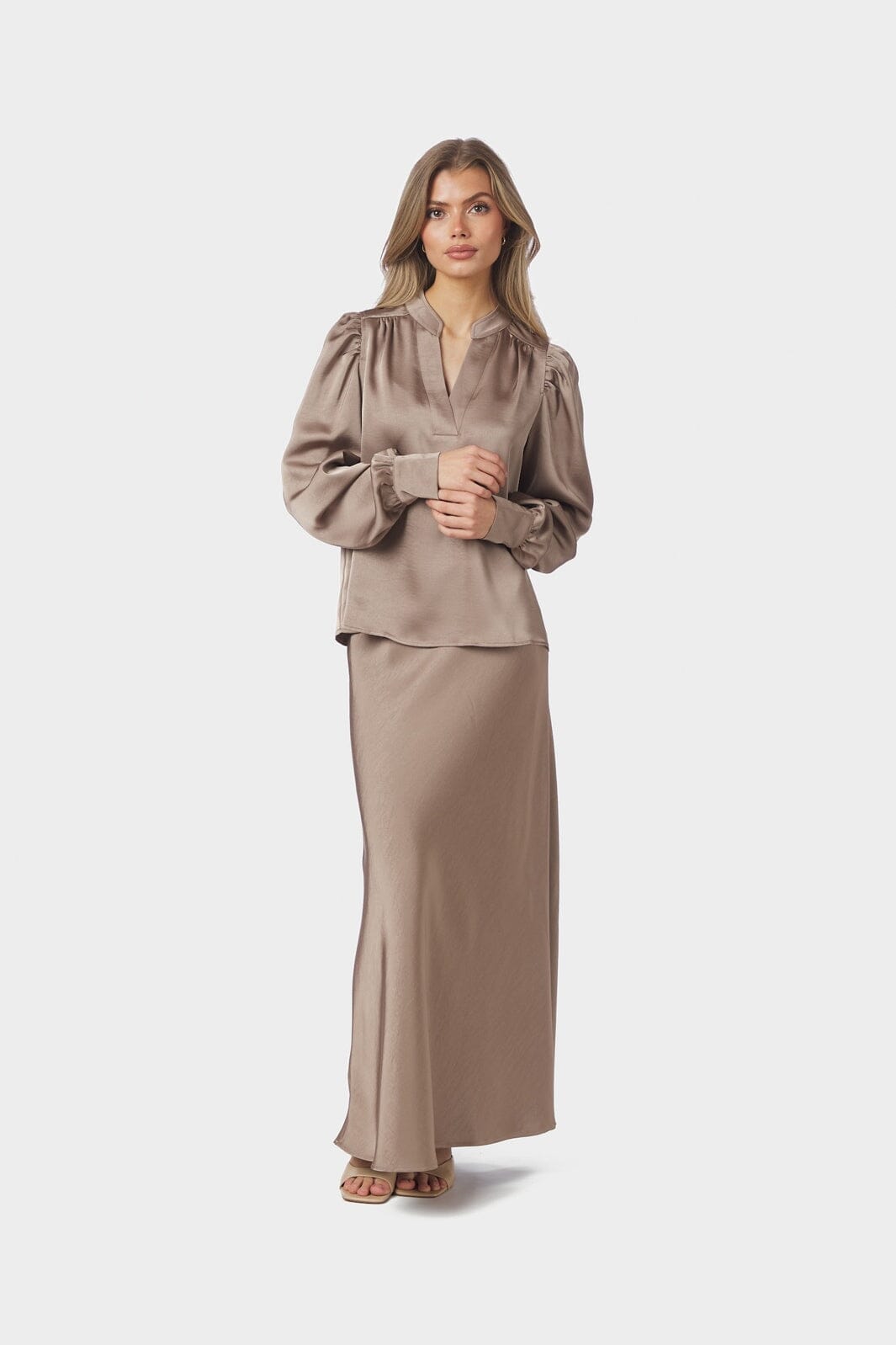 Neo Noir - Rosslyn Heavy Sateen Blouse 163769 - 811 - Dark Taupe