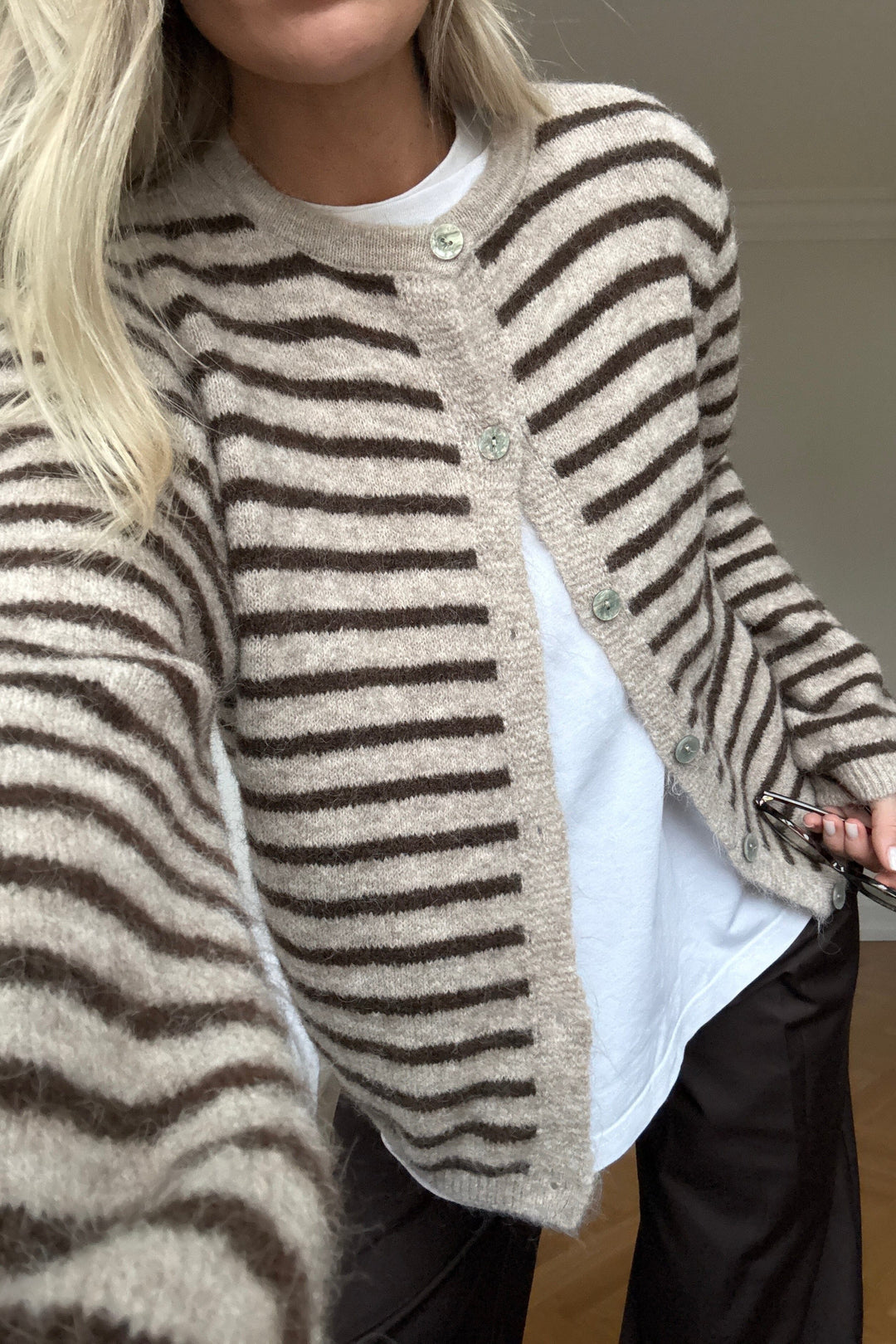 Noella - N-Mertice Knit Cardigan 16570002 - 1516 - Brown Sand Stripe Cardigans 
