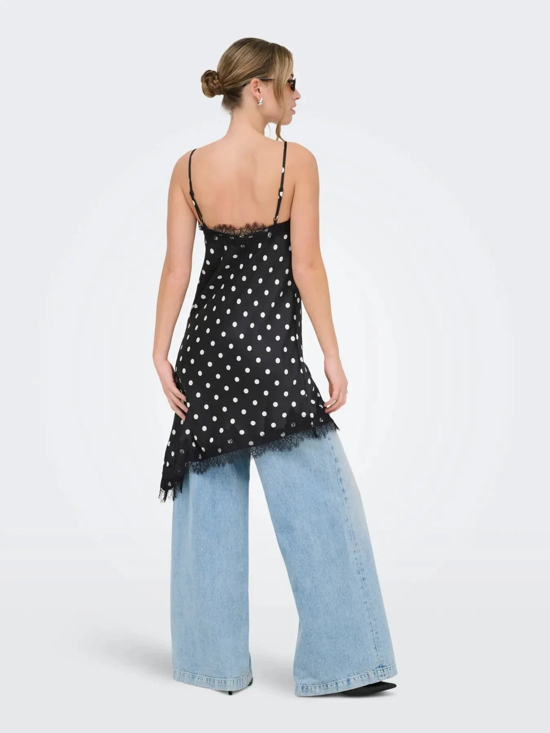 Only - Onlbella Strap Satin Lace Dress - 5126133 Black White Dot And Black Lace Kjoler 