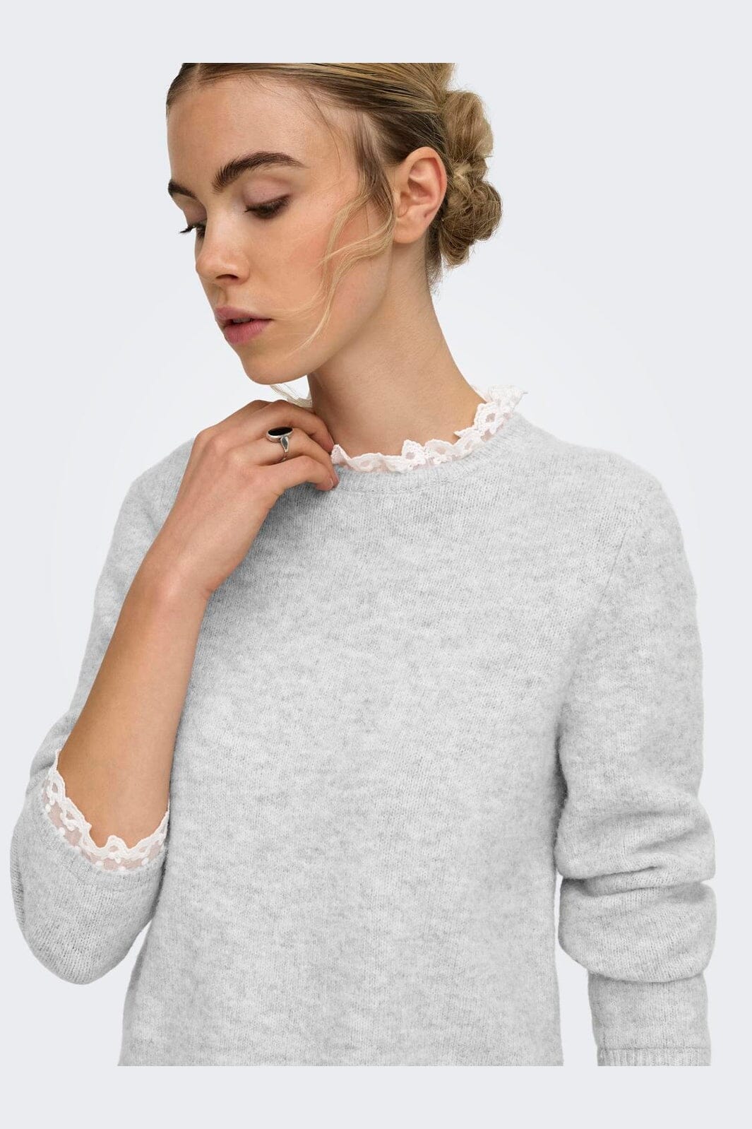 Only - Onlcher Ls Detail O-Neck Knt - 5062095 Light Grey Melange Cloud Dancer Lace