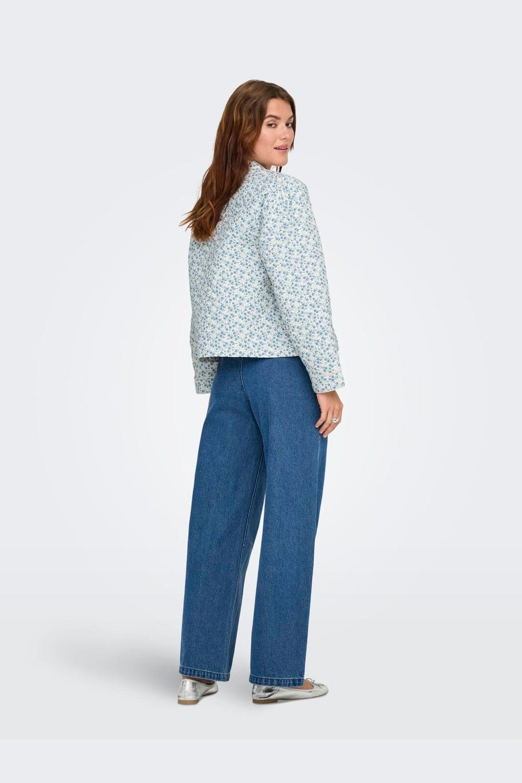Only - Onlhallie Quilted Jacket - 4983149 Cloud Dancer Blue Ditsy