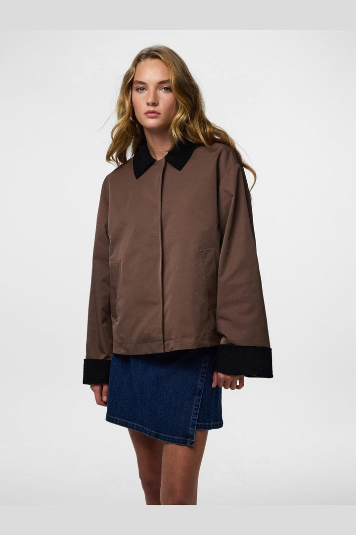 Pieces - Pcjorma Short Light Jacket - 4927144 Coffee Quartz Black