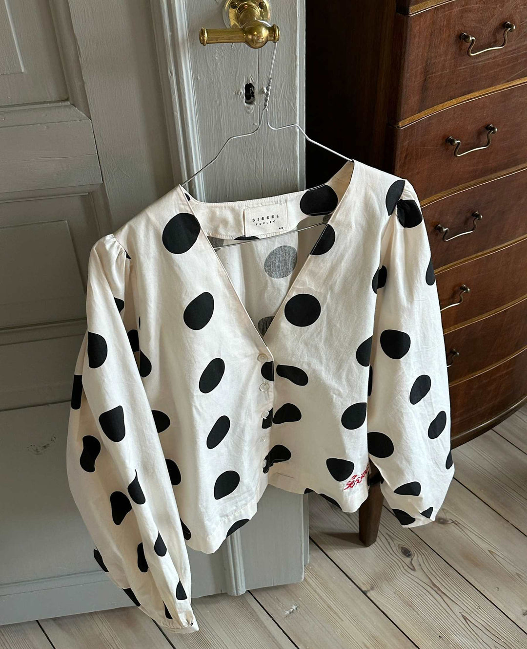 Sissel Edelbo - Ea Shirt SE 1898 - Black Dot 